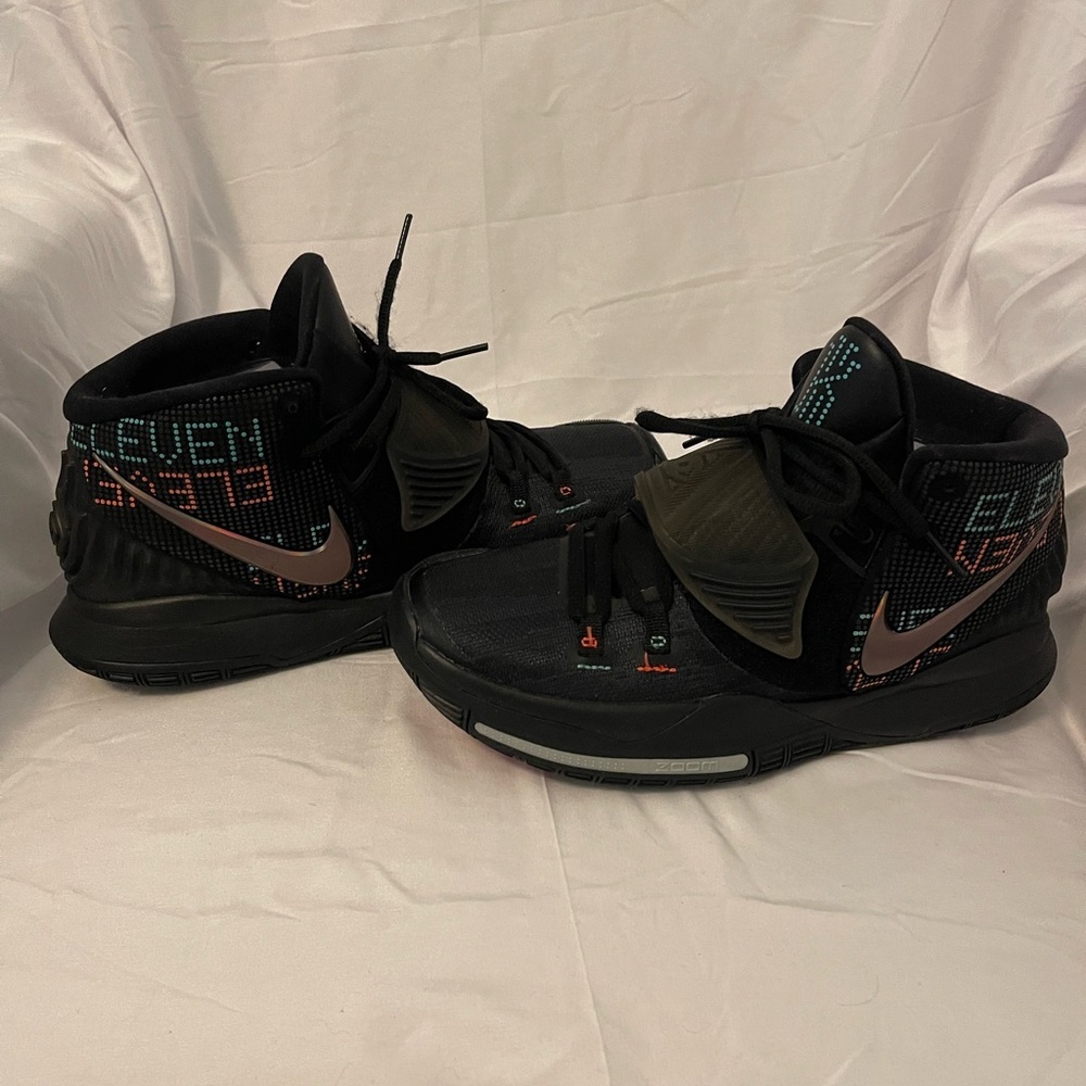 Nike Kyrie High-Top Sneakers with Multicolor Accents - Picture 2 of 5